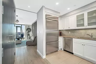 10 City Place #PH4C, White Plains, NY 10601 - Photo 7