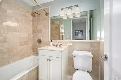 10 City Place #PH4C, White Plains, NY 10601 - Photo 27