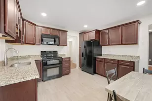 327 Sierra Vista Ln, Valley Cottage, NY 10989 - Photo 7