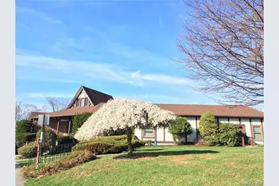 327 Sierra Vista Lane, Valley Cottage, NY 10989 - Photo 27