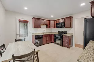 327 Sierra Vista Ln, Valley Cottage, NY 10989 - Photo 5