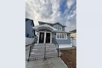 118-32 200th Street #2nd flr, Saint Albans, NY 11412 - Photo 1