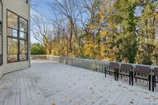 6 The Maples, Roslyn, NY 11576 - Photo 15