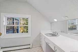 6 The Maples, Roslyn, NY 11576 - Photo 41