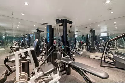 6 The Maples, Roslyn, NY 11576 - Photo 45