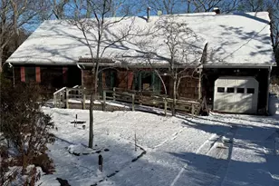 3 Fairview Rd, Hampton Bays, NY 11946 - Photo 3