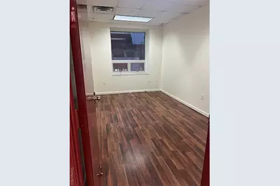 135-50 Roosevelt Avenue #301, Flushing, NY 11354 - Photo 1