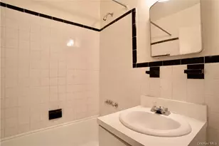 2 Sadore Ln, Yonkers, NY 10710 - Photo 5