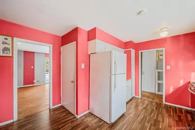 741 Hamilton Avenue, Westhampton Beach, NY 11978 - Photo 7