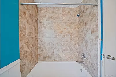 741 Hamilton Avenue, Westhampton Beach, NY 11978 - Photo 15