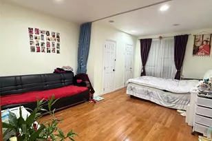 134-39 Blossom Ave, Flushing, NY 11355 - Photo 3