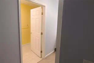 106 Crystal Hill Ln, Poughkeepsie, NY 12603 - Photo 19