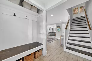 18 Lambert Ln, New Rochelle, NY 10804 - Photo 5