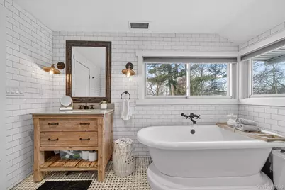 18 Lambert Lane, New Rochelle, NY 10804 - Photo 35