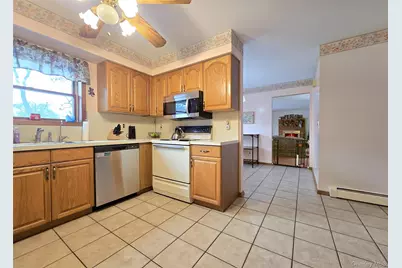 14 Avenue C, Holbrook, NY 11741 - Photo 9