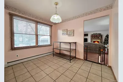 14 Avenue C, Holbrook, NY 11741 - Photo 11