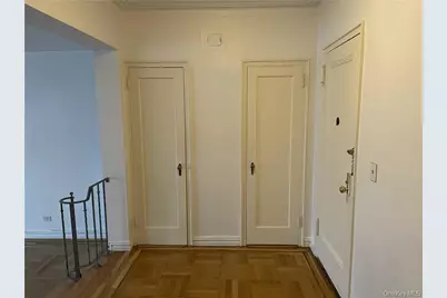 210 Martine Avenue #5N, White Plains, NY 10601 - Photo 5