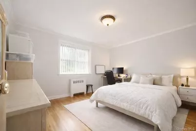 6 West Mill Drive #1E, Great Neck, NY 11021 - Photo 15