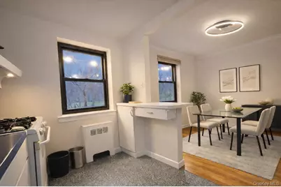 6 West Mill Drive #1E, Great Neck, NY 11021 - Photo 21