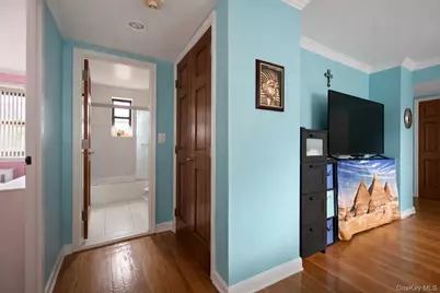 6 West Mill Drive #1E, Great Neck, NY 11021 - Photo 23