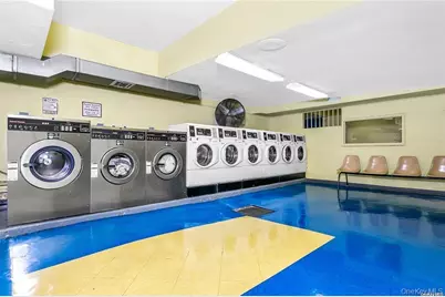 139-15 83rd Avenue #330, Briarwood, NY 11435 - Photo 11