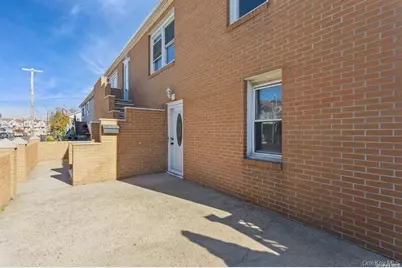 250 New York Avenue, Long Beach, NY 11561 - Photo 3