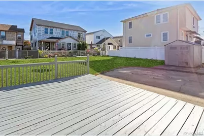 250 New York Avenue, Long Beach, NY 11561 - Photo 27