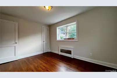 117 Summers Street, Oyster Bay, NY 11771 - Photo 11