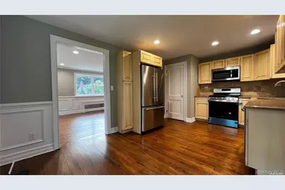 117 Summers Street, Oyster Bay, NY 11771 - Photo 5