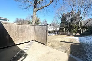 117 Summers St, Oyster Bay, NY 11771 - Photo 17