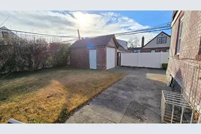 130-57 233rd Street, Rosedale, NY 11422 - Photo 3