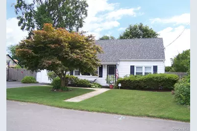 10 Clarence Street, Copiague, NY 11726 - Photo 1