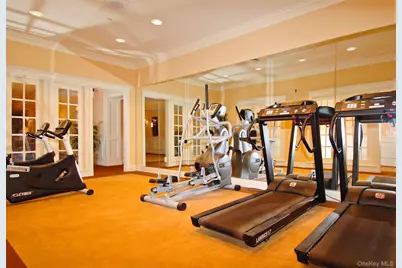 410 Westchester Avenue #202, Port Chester, NY 10573 - Photo 19