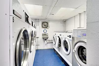 1523 Central Park Ave #3E, Yonkers, NY 10710 - Photo 23