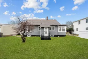 172 Juanita Ave, Freeport, NY 11520 - Photo 27