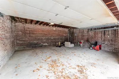 1065 Carroll Street, Brooklyn, NY 11225 - Photo 21