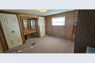 1964 River Road #35, Calverton, NY 11933 - Photo 7