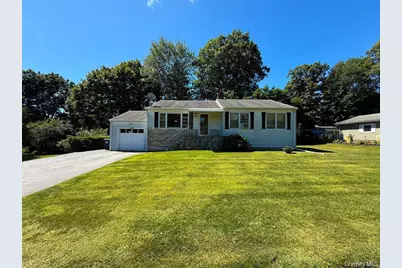 7 Dene Road, Newburgh, NY 12550 - Photo 1