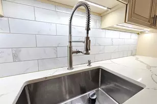 49 Greenridge Ave, White Plains, NY 10605 - Photo 11