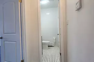 61-21 159th St, Fresh Meadows, NY 11365 - Photo 5