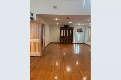 258-05 83rd Avenue, Glen Oaks, NY 11004 - Photo 3