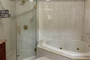 258-05 83rd Ave, Glen Oaks, NY 11004 - Photo 9