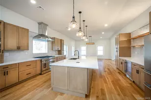 133 W Mombasha Rd, Monroe, NY 10950 - Photo 7