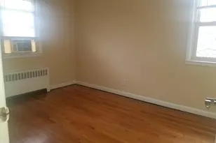 625 E Broadway, Long Beach, NY 11561 - Photo 5