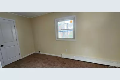 192 Cypress Drive, Mastic Beach, NY 11951 - Photo 17