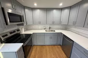 6 Marwood Rd S, Port Washington, NY 11050 - Photo 3