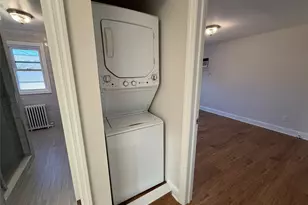 6 Marwood Rd S, Port Washington, NY 11050 - Photo 13