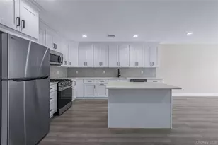 110 School St, Glen Cove, NY 11542 - Photo 7