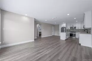 110 School St, Glen Cove, NY 11542 - Photo 9