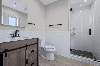 110 School Street #6, Glen Cove, NY 11542 - Photo 13